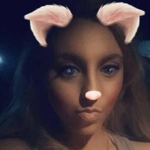 Meet your Posher, Gabrielle